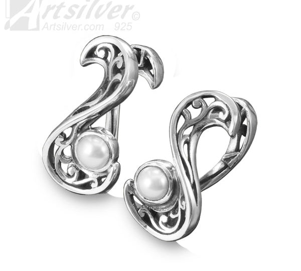 sterling silver pearl earrings
